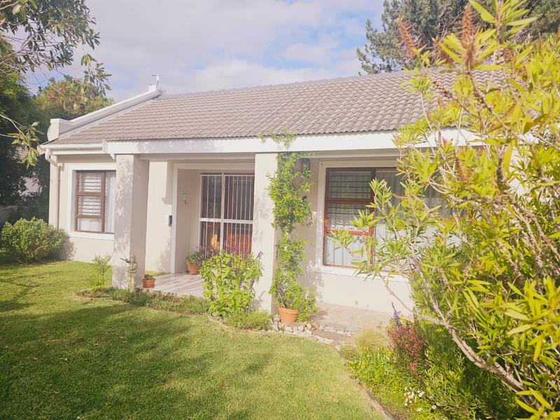 2 Bedroom Property for Sale in Kleinmond Western Cape